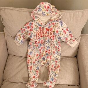 GAP Kids Floral Footie - Pink and Blue